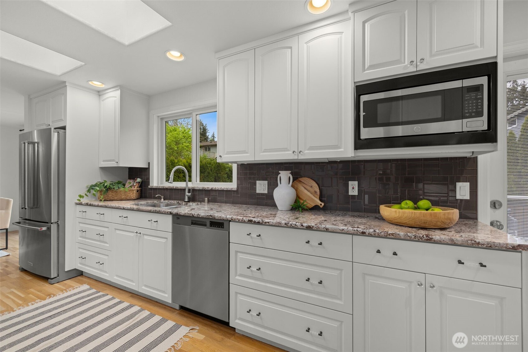 7424 NE 120th Street , Kirkland, WA 98034