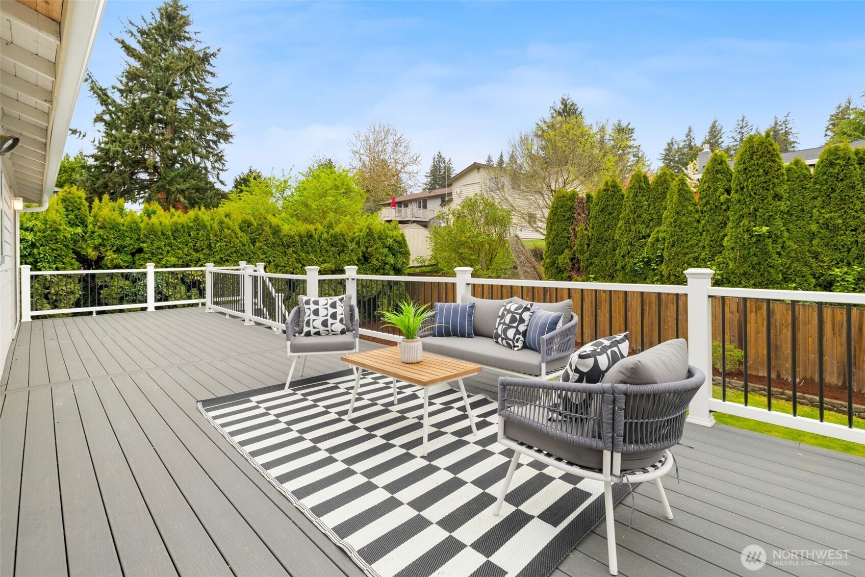 7424 NE 120th Street , Kirkland, WA 98034