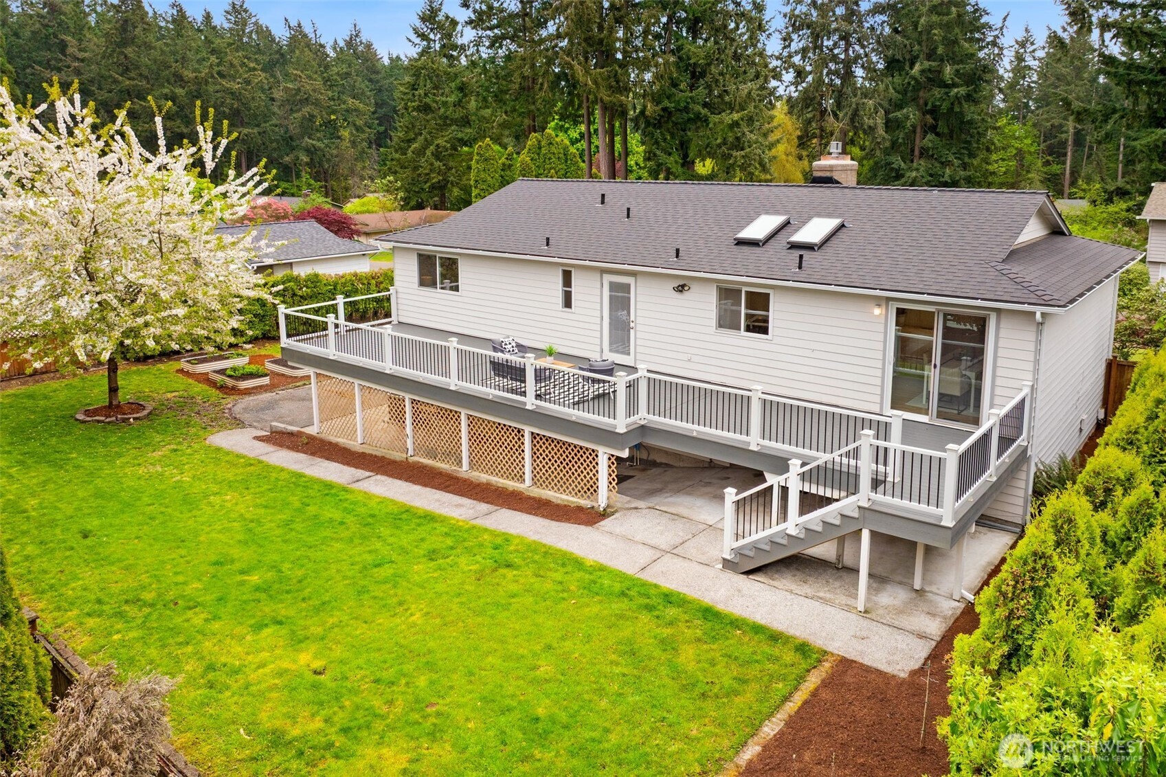 7424 NE 120th Street , Kirkland, WA 98034