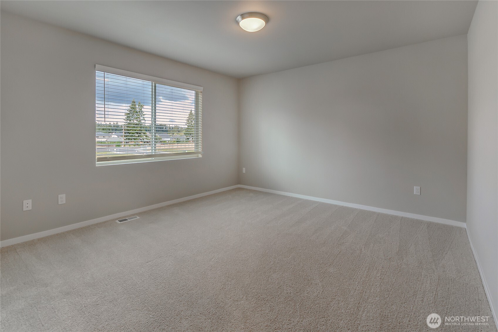 18310 37th Avenue Ct E, Tacoma, WA 98446