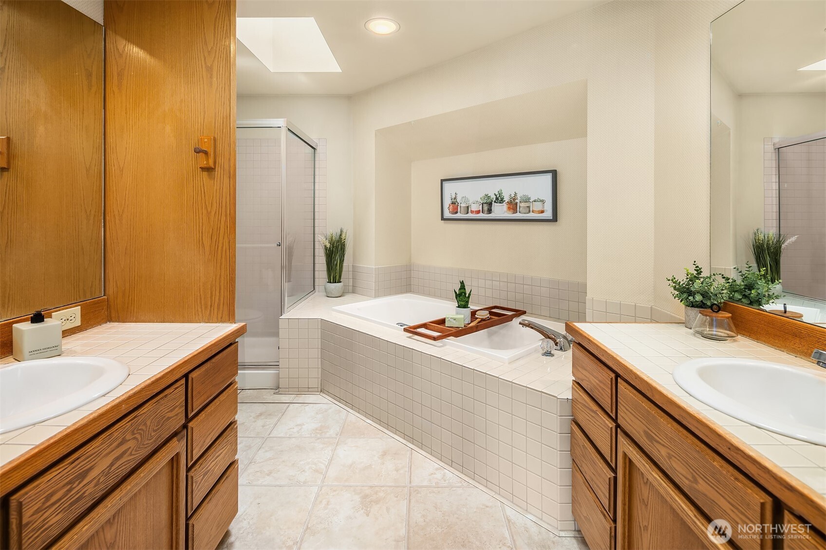 1201 6th Place S, Edmonds, WA 98020