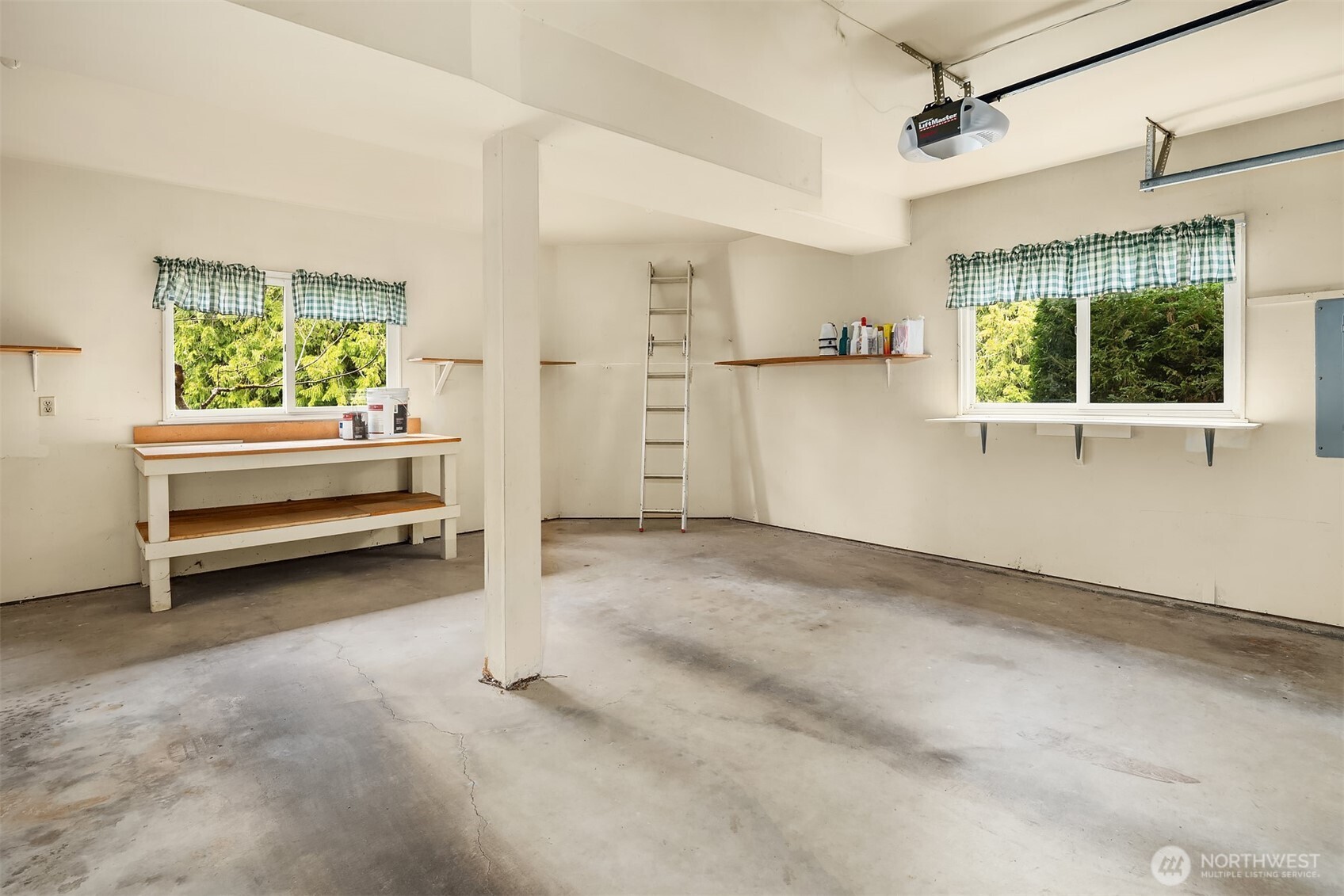 1201 6th Place S, Edmonds, WA 98020
