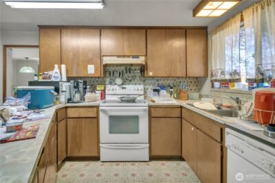 815 E 60th Street , Tacoma, WA 98404 - Photo 11