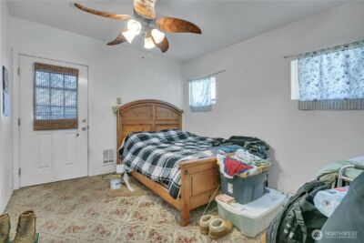 815 E 60th Street , Tacoma, WA 98404 - Photo 13