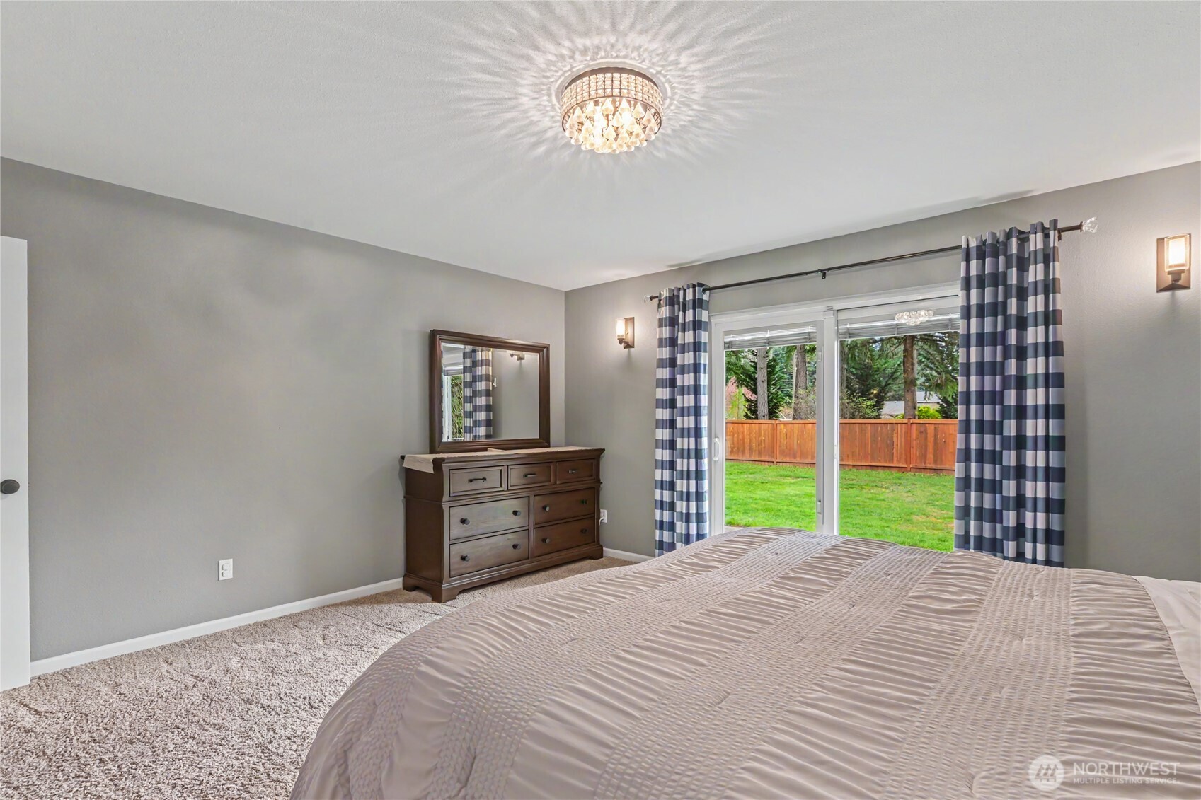 8011 Countrywood Drive SE, Olympia, WA 98501