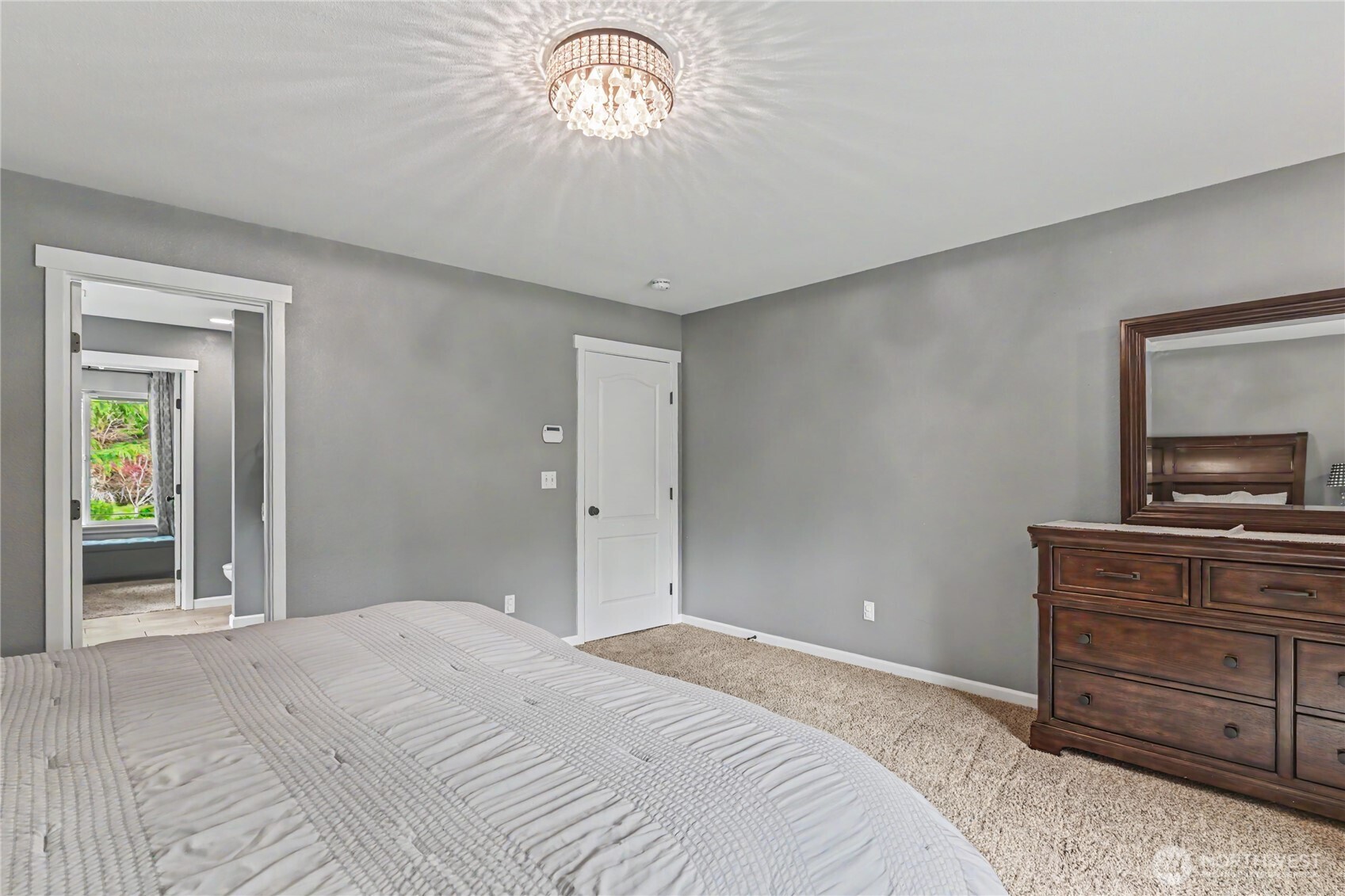 8011 Countrywood Drive SE, Olympia, WA 98501