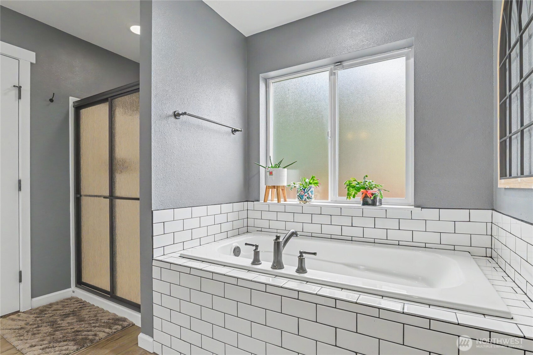 8011 Countrywood Drive SE, Olympia, WA 98501