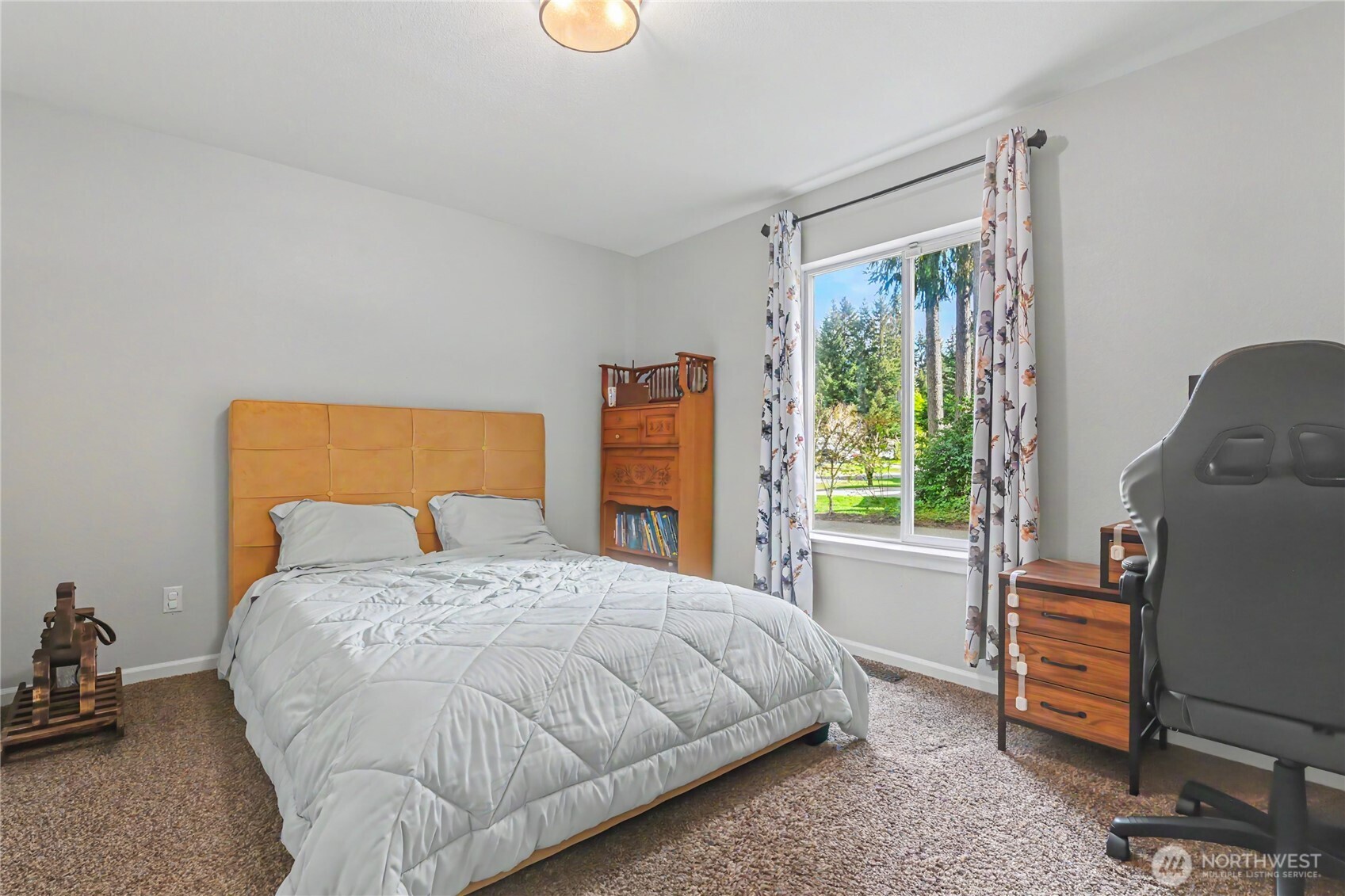 8011 Countrywood Drive SE, Olympia, WA 98501