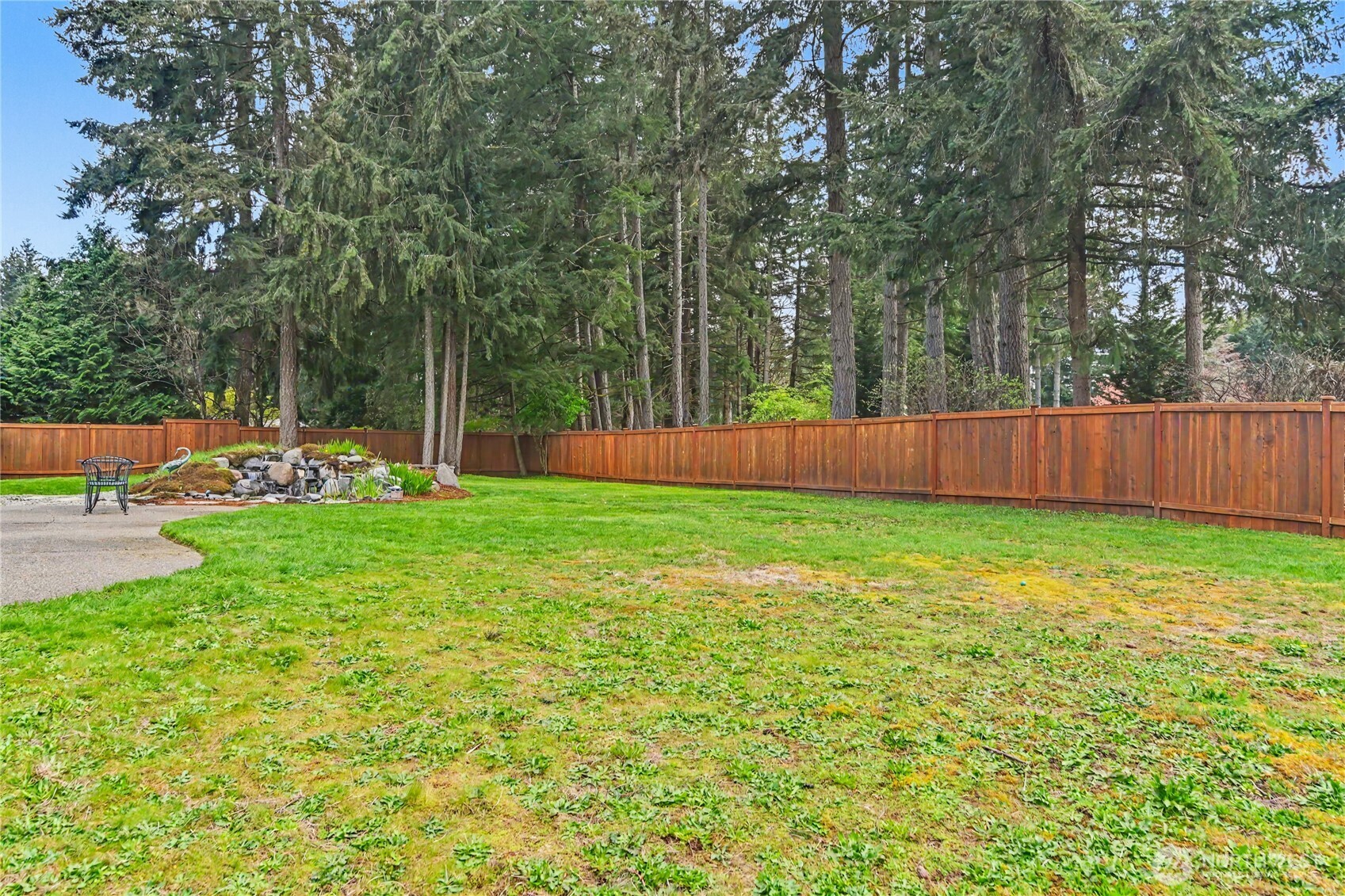 8011 Countrywood Drive SE, Olympia, WA 98501