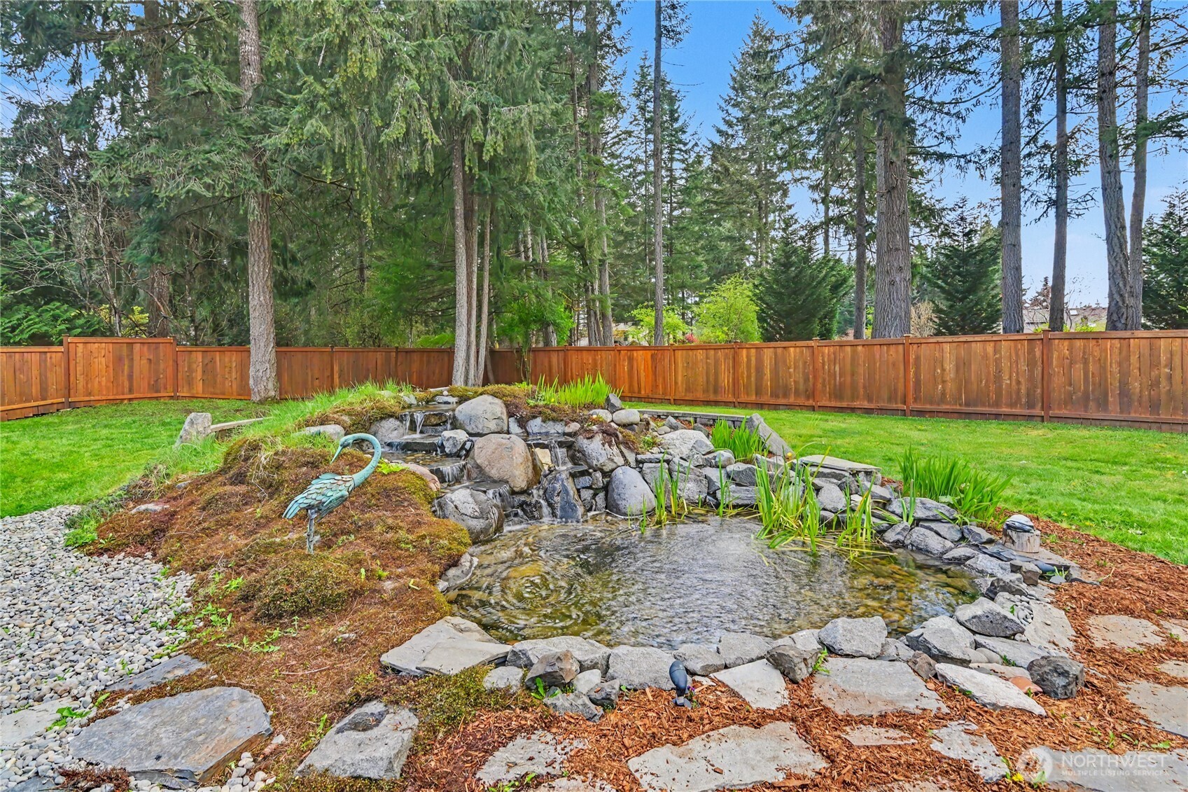 8011 Countrywood Drive SE, Olympia, WA 98501
