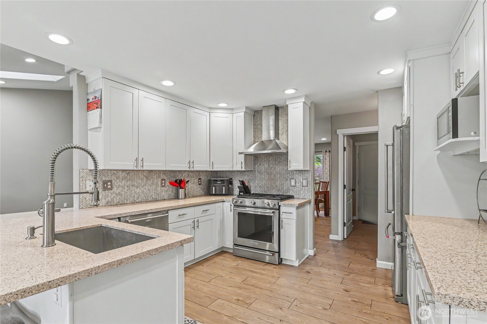 8011 Countrywood Drive SE, Olympia, WA 98501