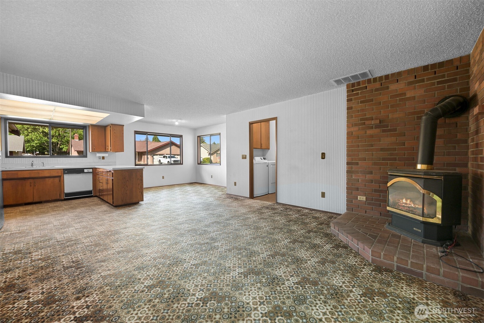 1711 Village Drive , Lynden, WA 98264