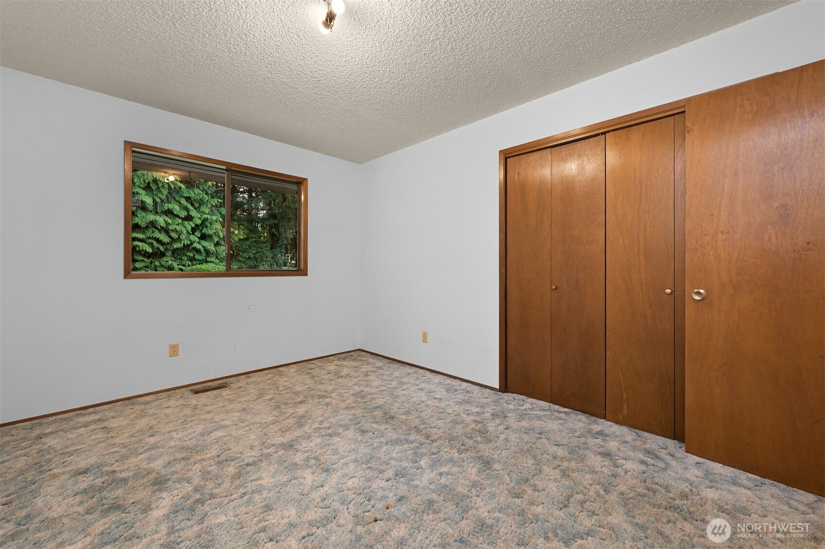 1711 Village Drive , Lynden, WA 98264