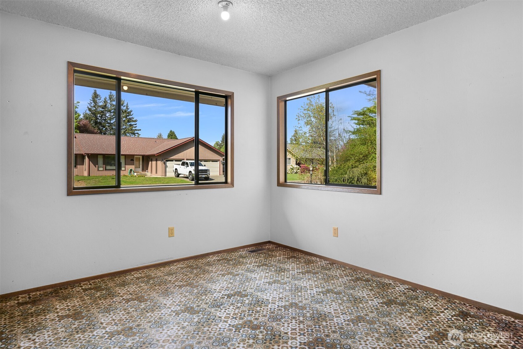 1711 Village Drive , Lynden, WA 98264