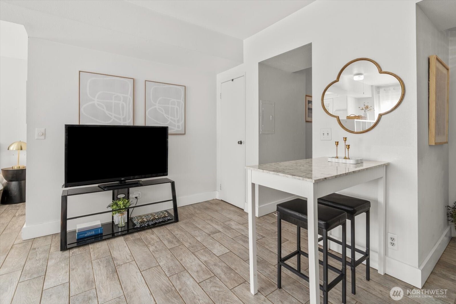 1017 Minor Avenue #206, Seattle, WA 98104-1304