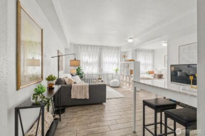 1017 Minor Avenue #206, Seattle, WA 98104-1304 - Photo 3