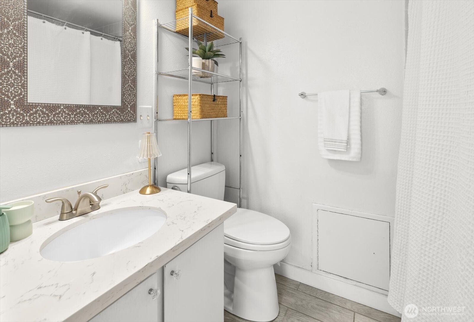 1017 Minor Avenue #206, Seattle, WA 98104-1304