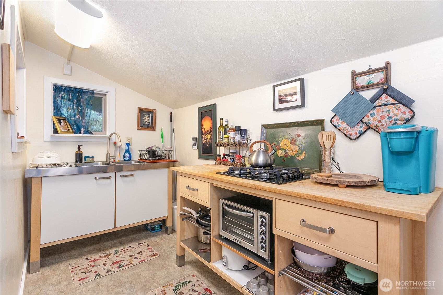 50271 State Route 20 , Concrete, WA 98237