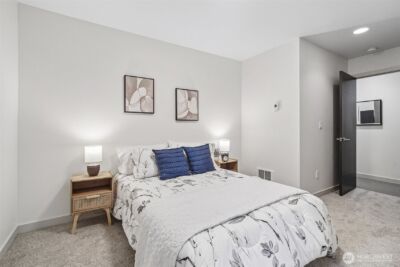 8297 5th Avenue NE, Seattle, WA 98115-4116 - Photo 15