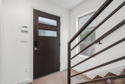 8297 5th Avenue NE, Seattle, WA 98115-4116 - Photo 21