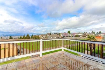17806 106th Street E, Bonney Lake, WA 98391 - Photo 20