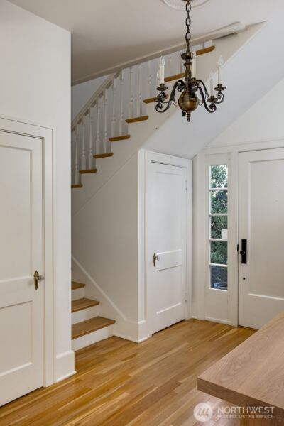 624 35th Avenue , Seattle, WA 98122 - Photo 4