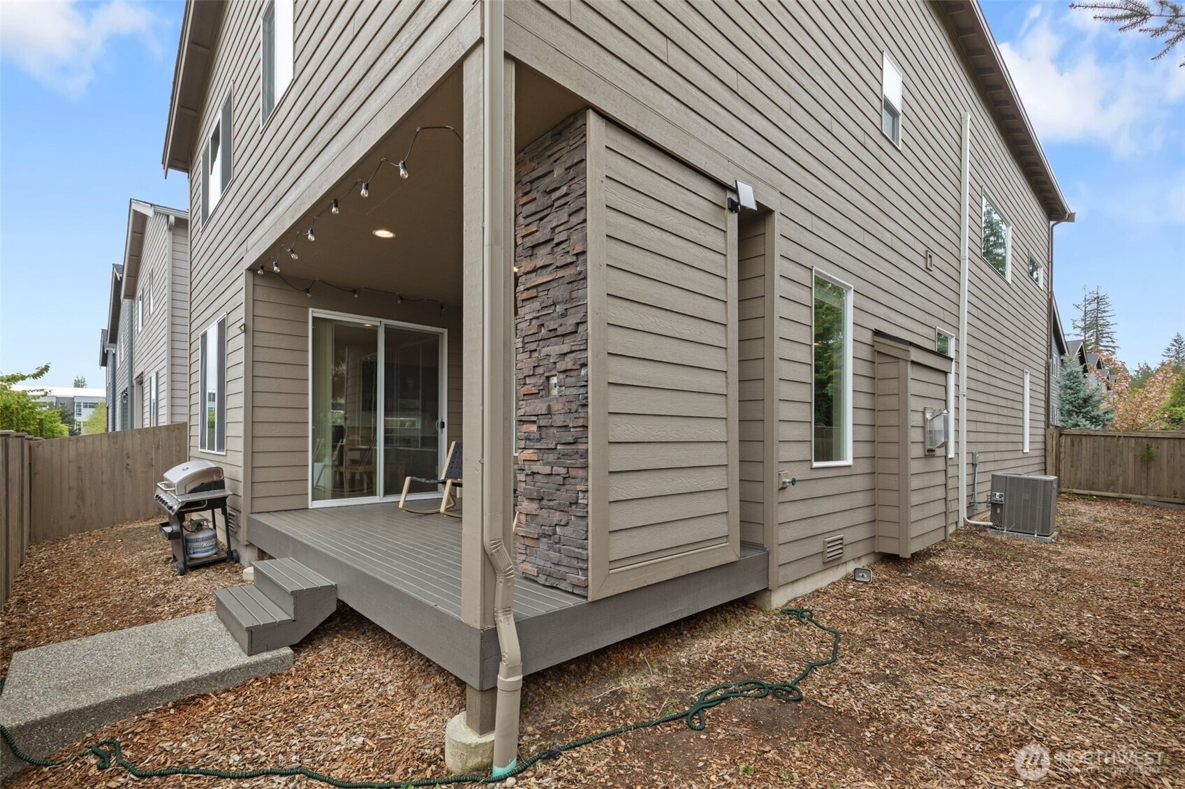 19230 37th Drive SE #4, Bothell, WA 98012