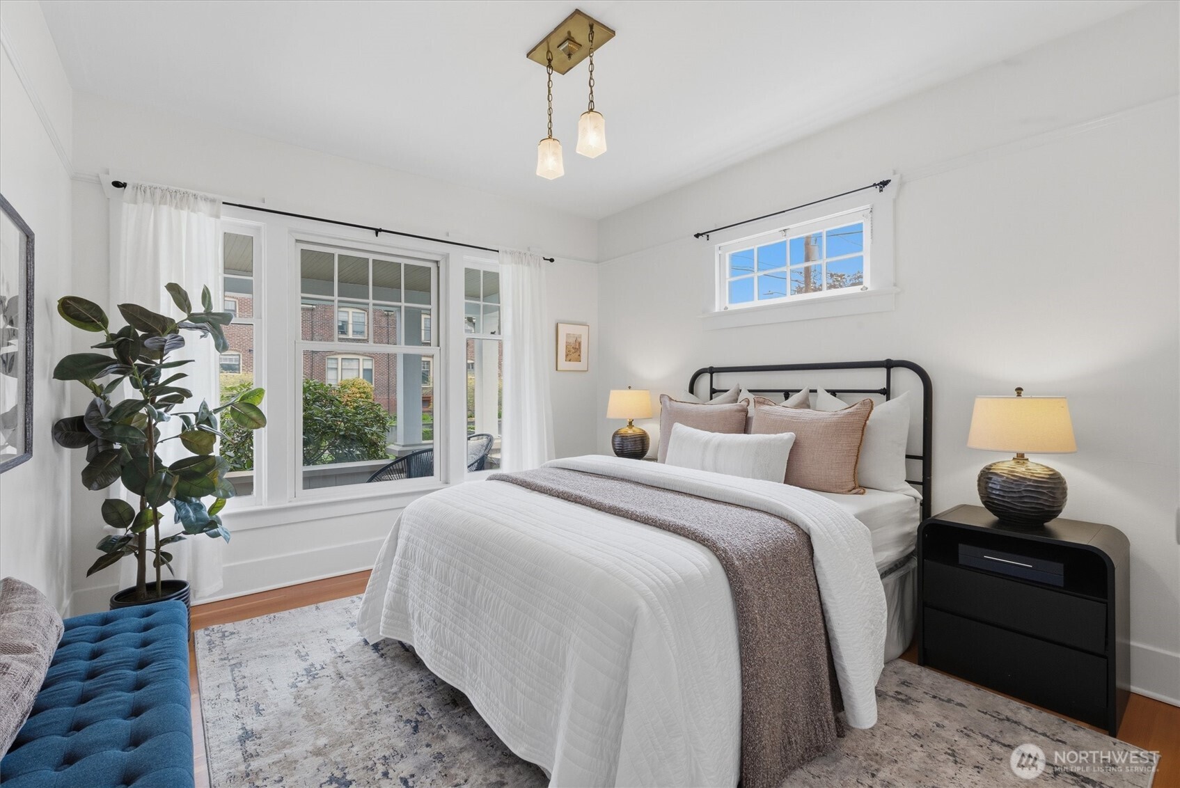715 N 48th Street , Seattle, WA 98103