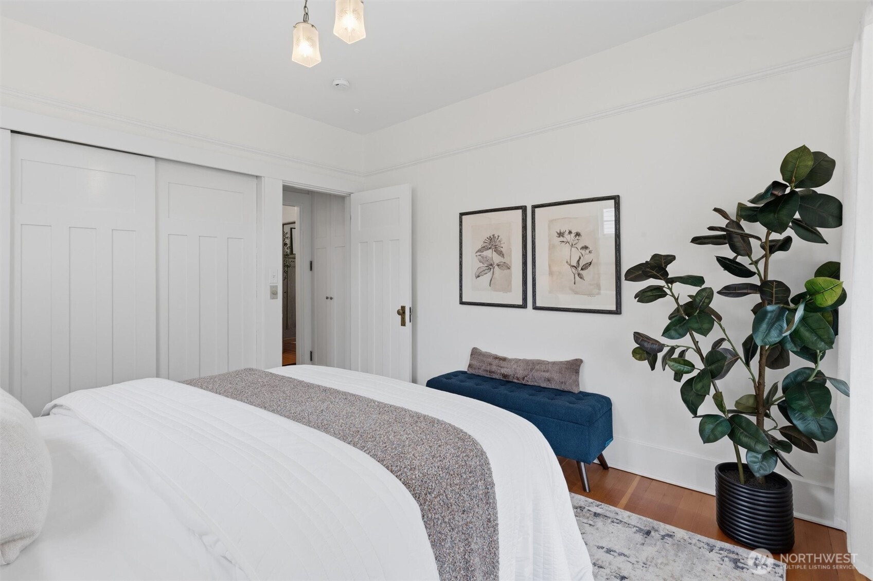 715 N 48th Street , Seattle, WA 98103