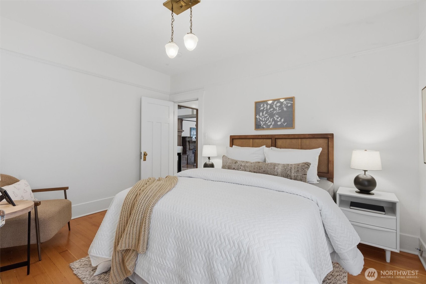 715 N 48th Street , Seattle, WA 98103