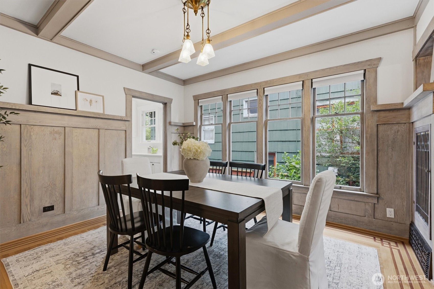 715 N 48th Street , Seattle, WA 98103