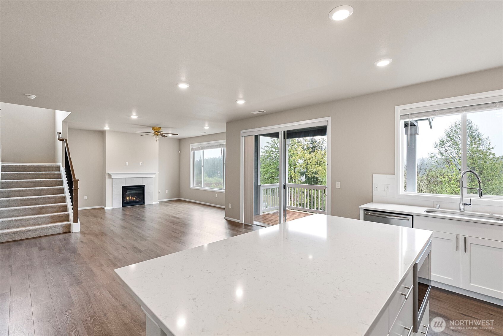 10432 Treasure Drive NW, Silverdale, WA 98383