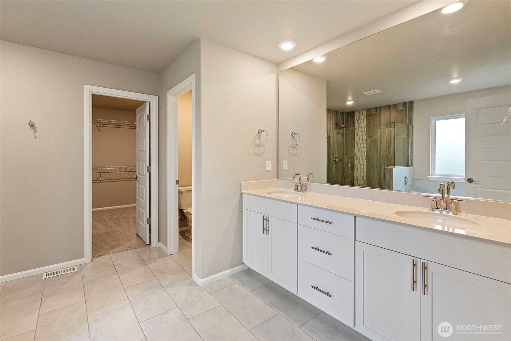 10432 Treasure Drive NW, Silverdale, WA 98383