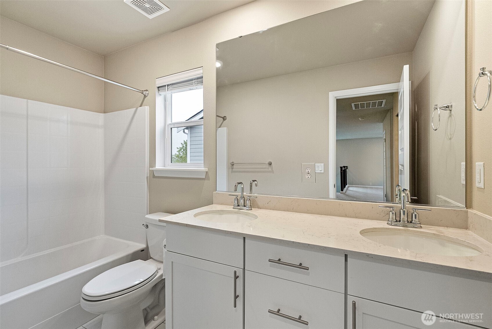 10432 Treasure Drive NW, Silverdale, WA 98383