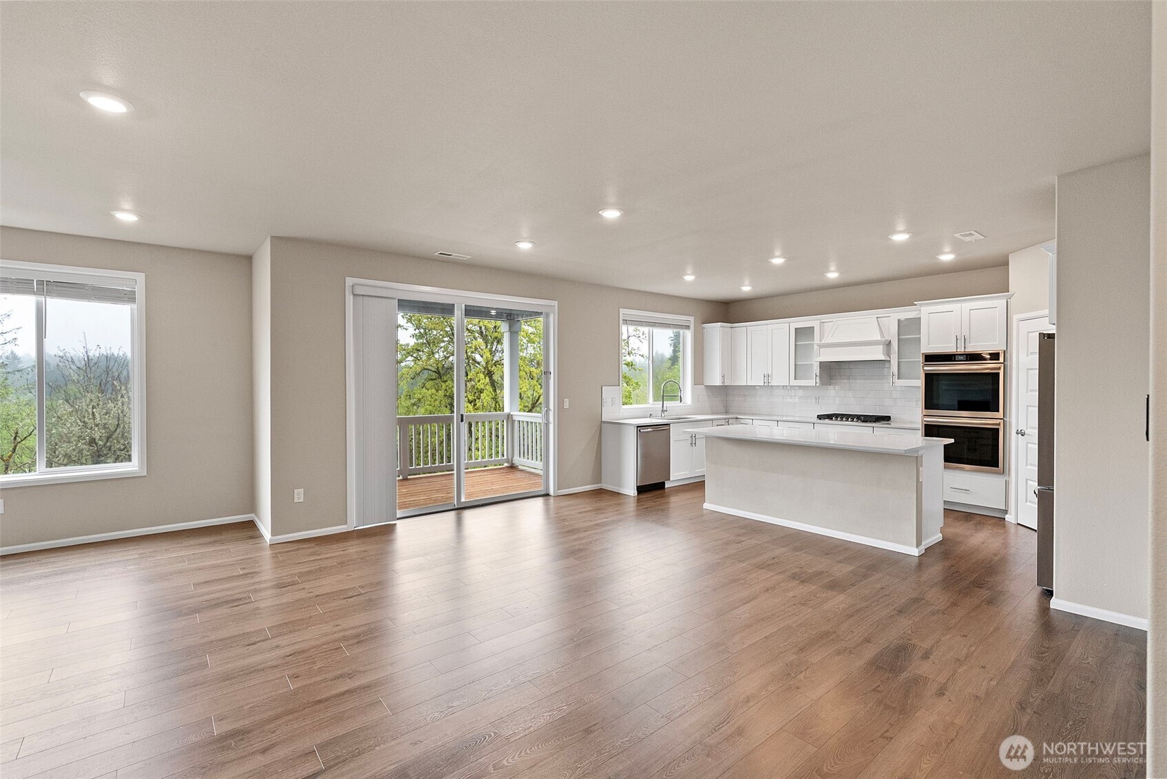 10432 Treasure Drive NW, Silverdale, WA 98383