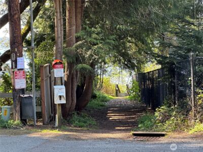 11 NE Shore Drive , Indianola, WA 98342 - Photo 2