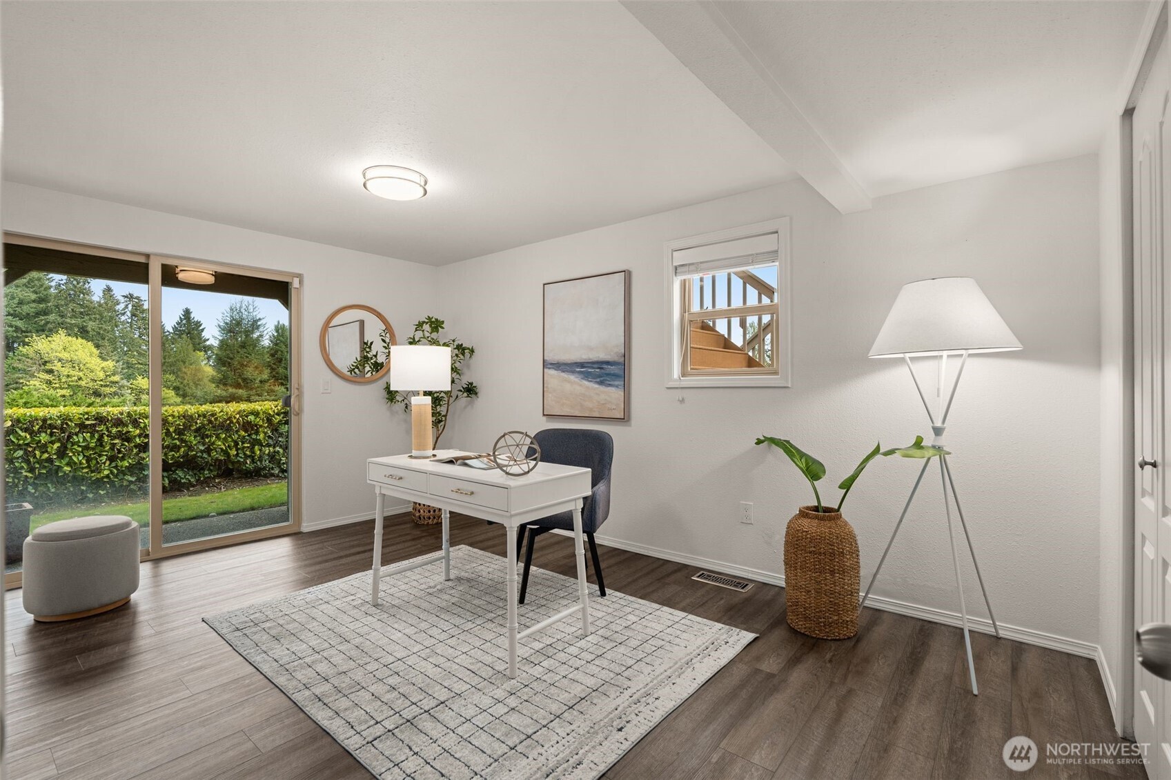 216 167th Place NE, Bellevue, WA 98008-4520