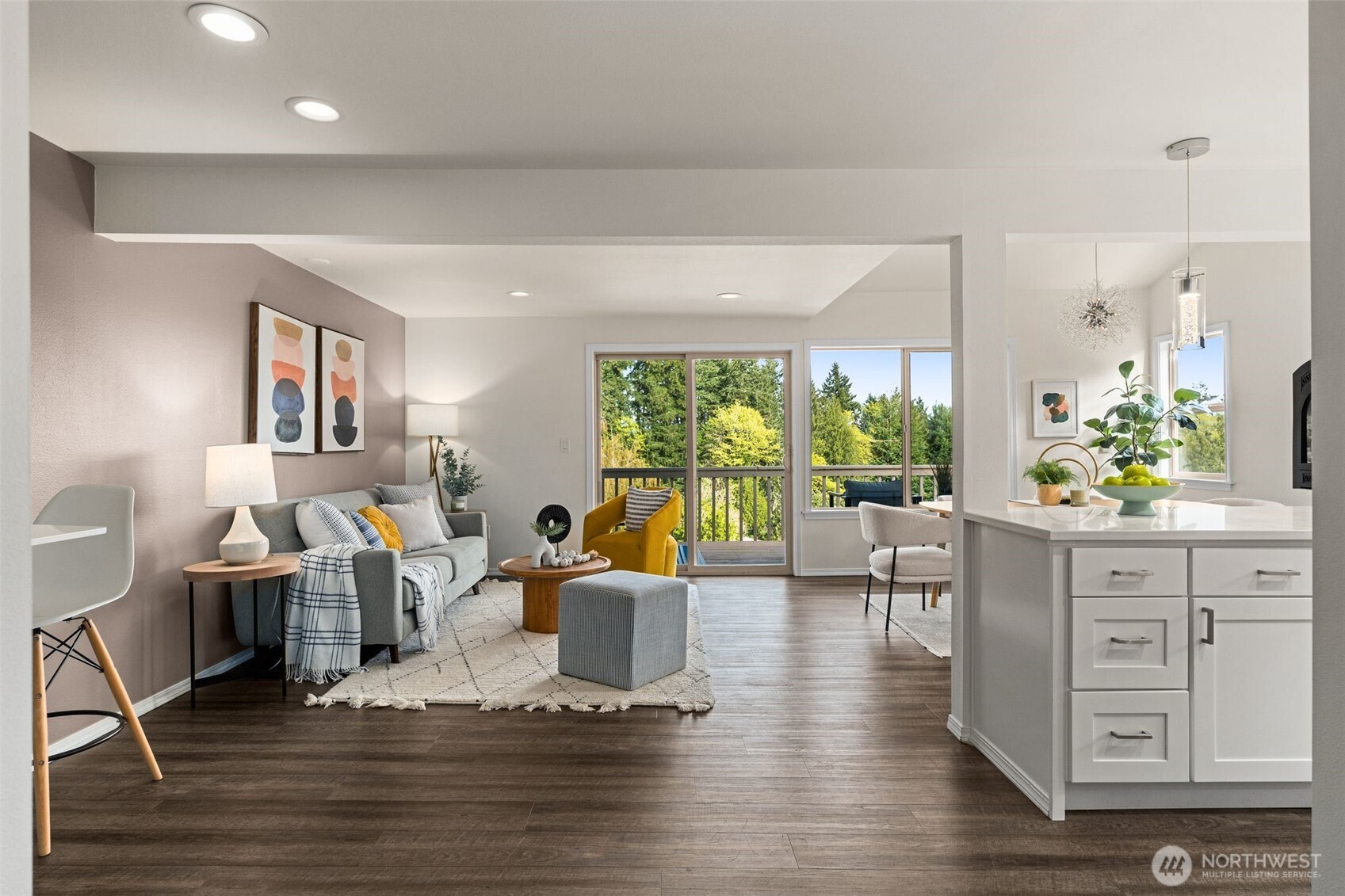 216 167th Place NE, Bellevue, WA 98008-4520