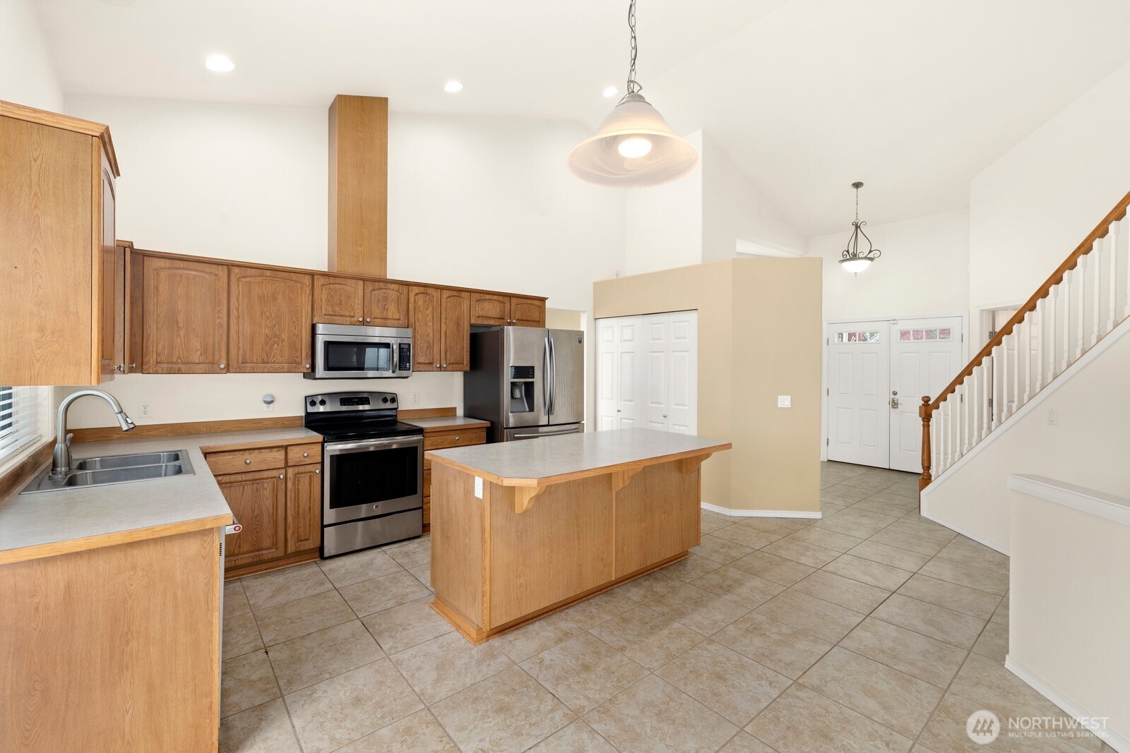 8307 210th Avenue Ct E, Bonney Lake, WA 98391