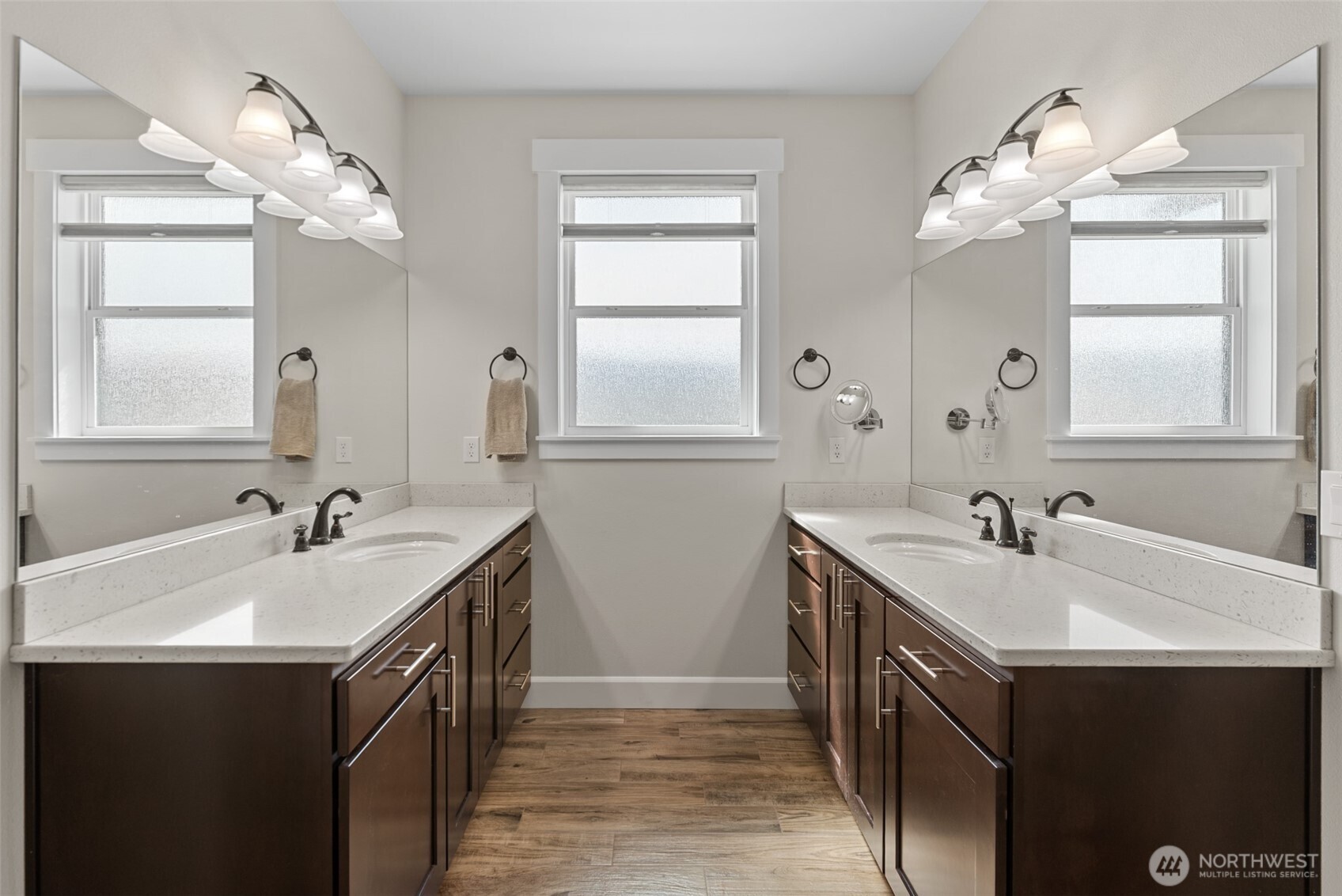 2741 SE Falcon View Drive , East Wenatchee, WA 98802