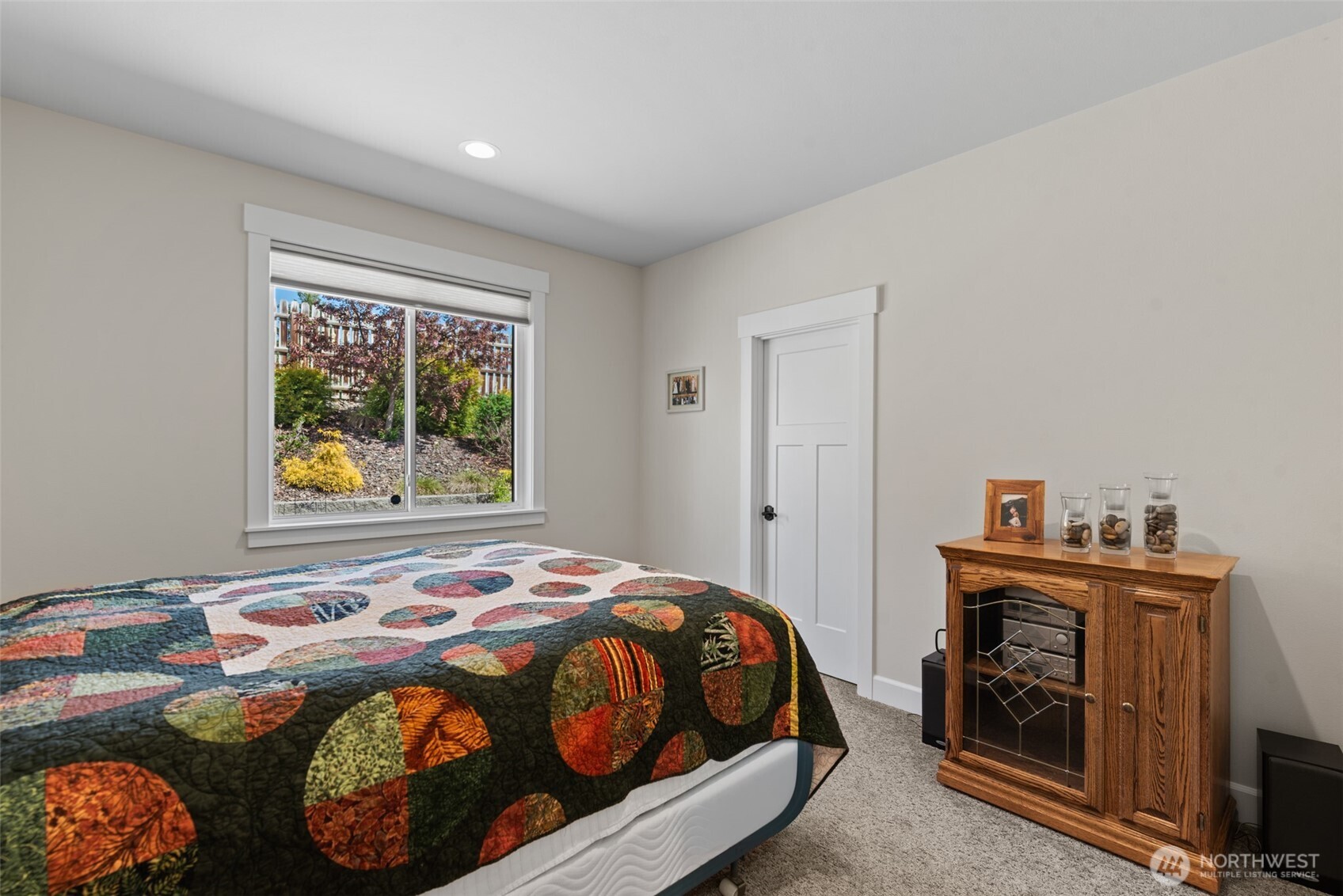 2741 SE Falcon View Drive , East Wenatchee, WA 98802