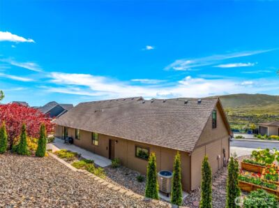 2741 SE Falcon View Drive , East Wenatchee, WA 98802 - Photo 5