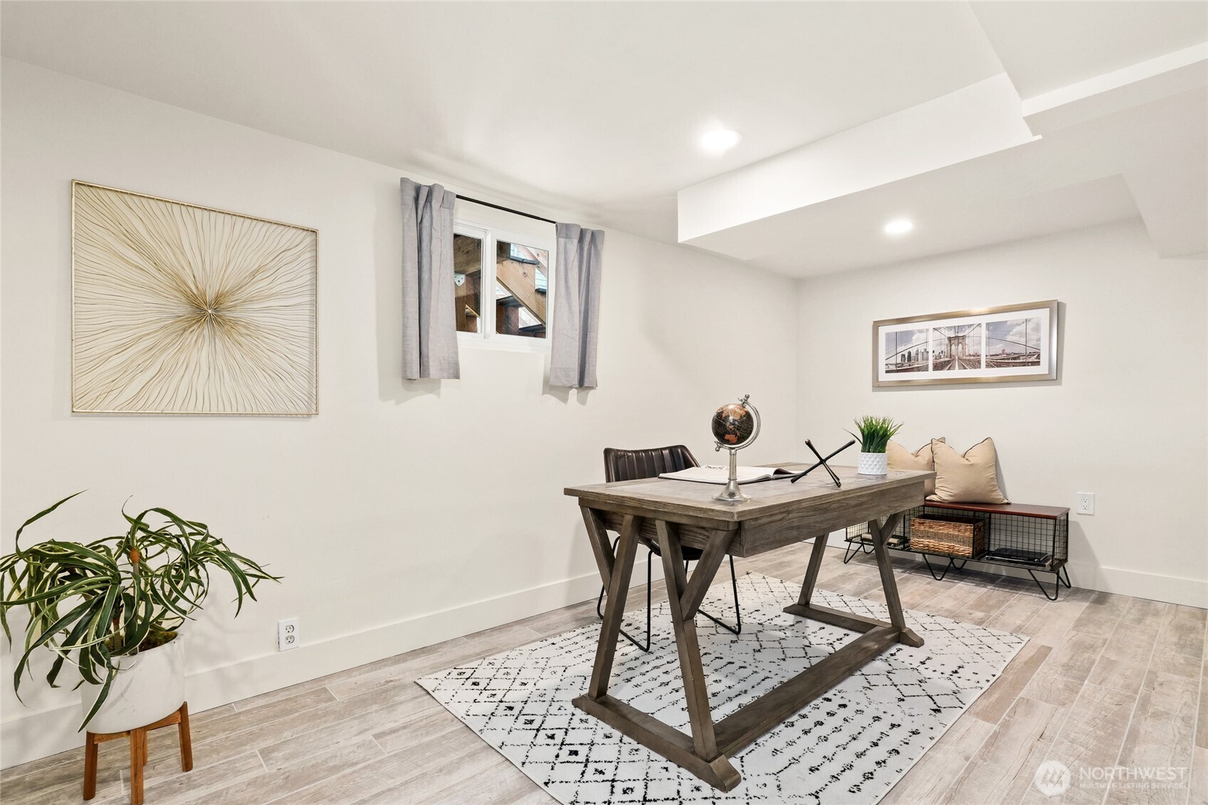 2821 NW 65th Street , Seattle, WA 98117