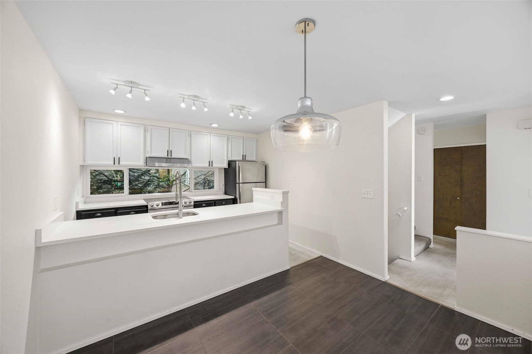 1417 N 200th Street #A6, Shoreline, WA 98133