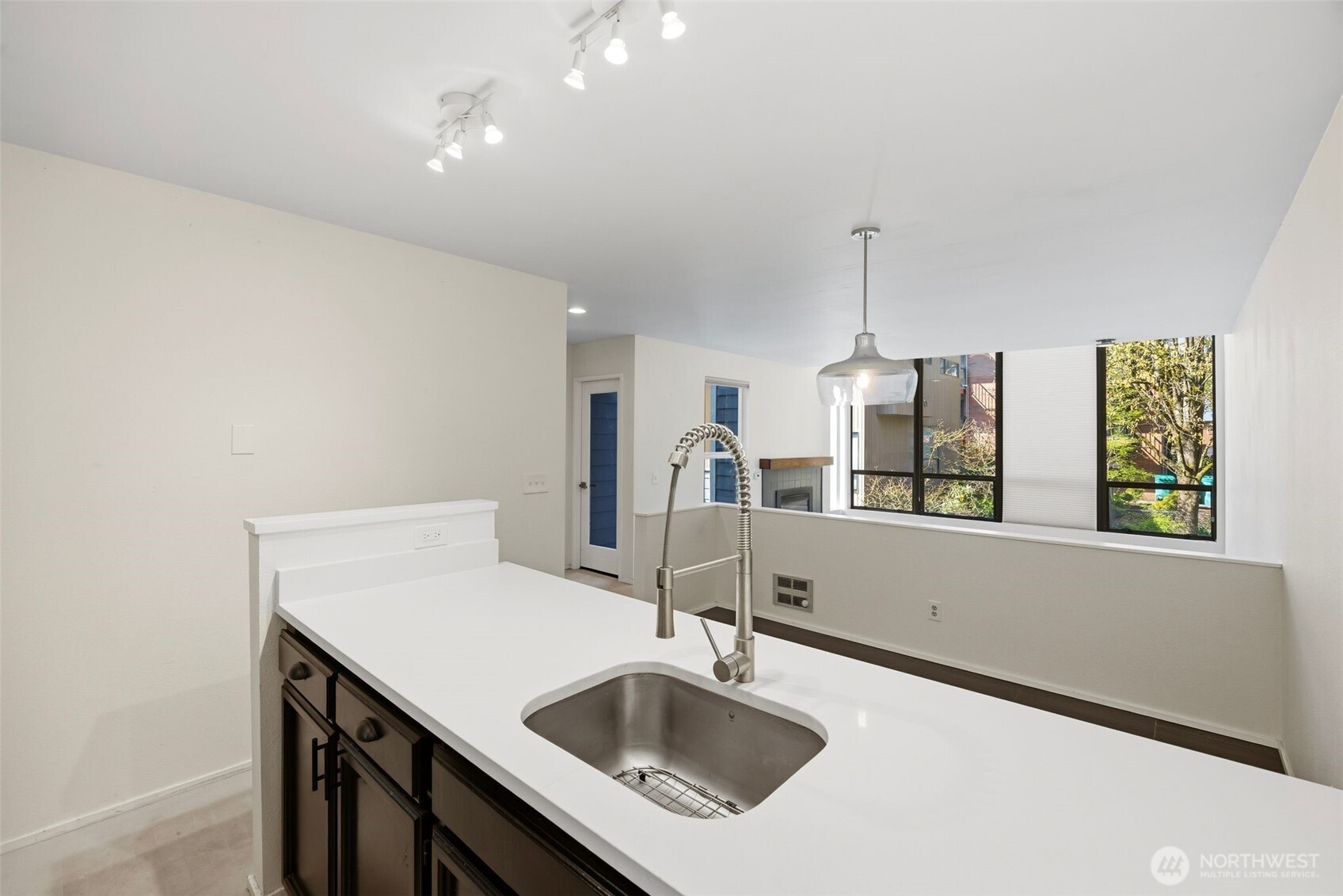 1417 N 200th Street #A6, Shoreline, WA 98133