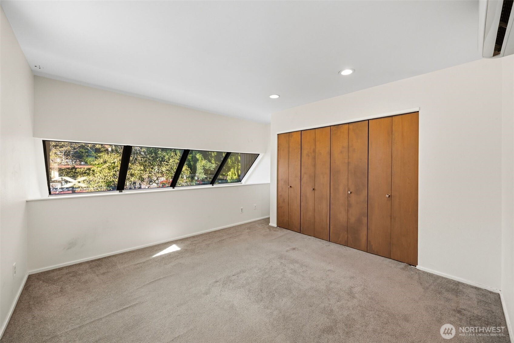 1417 N 200th Street #A6, Shoreline, WA 98133