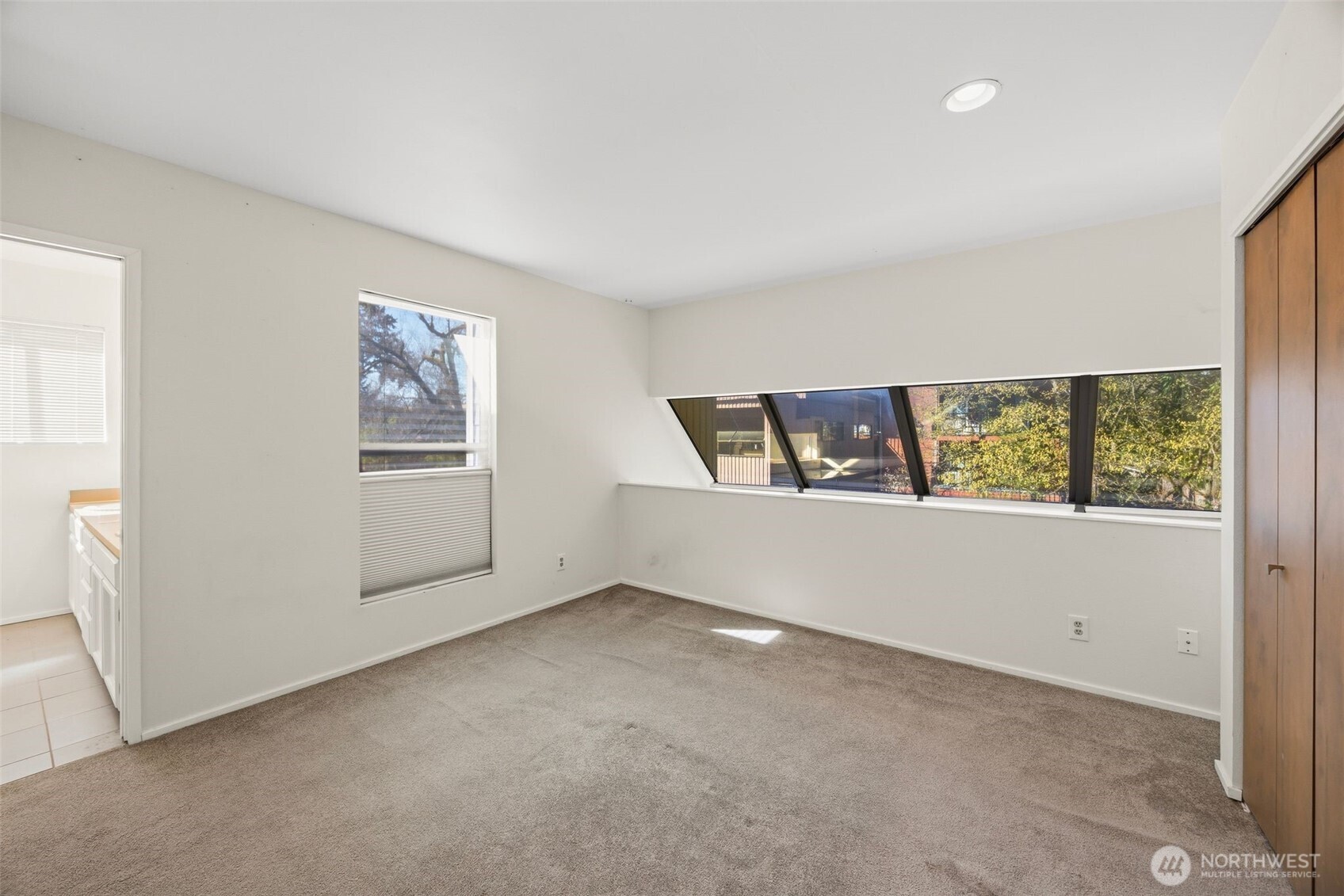 1417 N 200th Street #A6, Shoreline, WA 98133