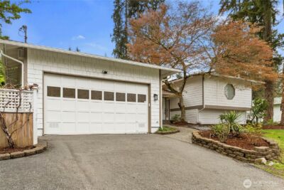15212 Cascadian Way , Lynnwood, WA 98087 - Photo 3