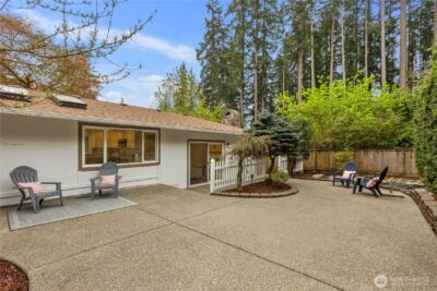 15212 Cascadian Way , Lynnwood, WA 98087 - Photo 33