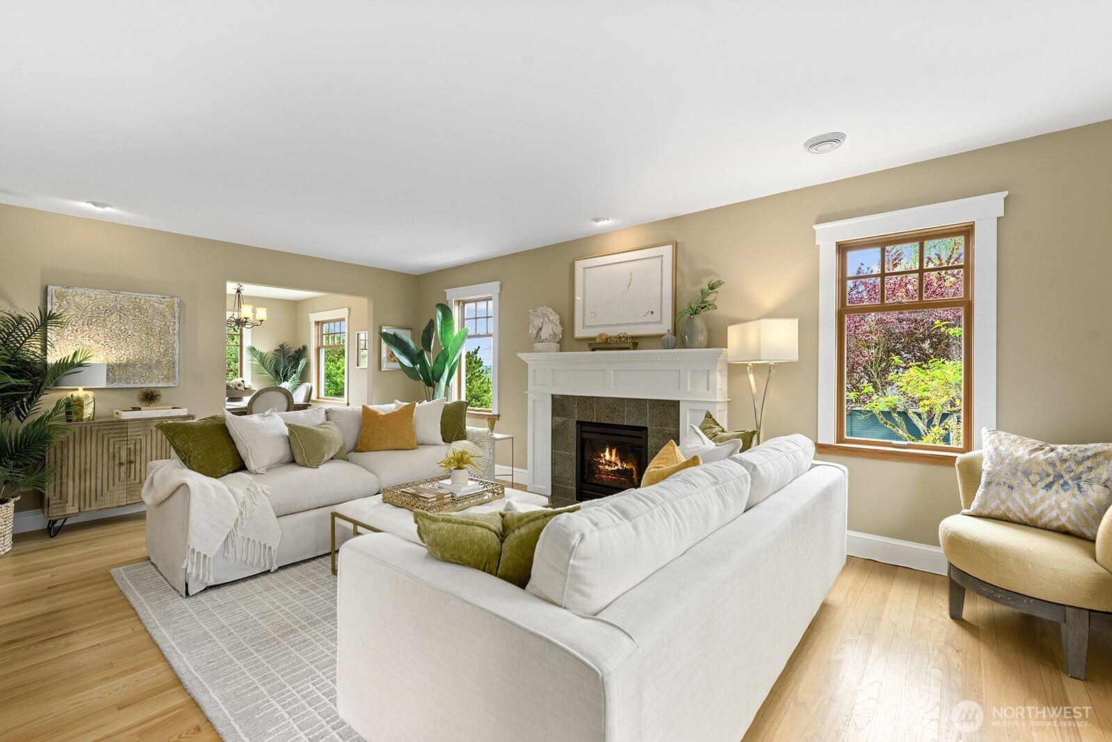4060 39th Avenue SW, Seattle, WA 98116